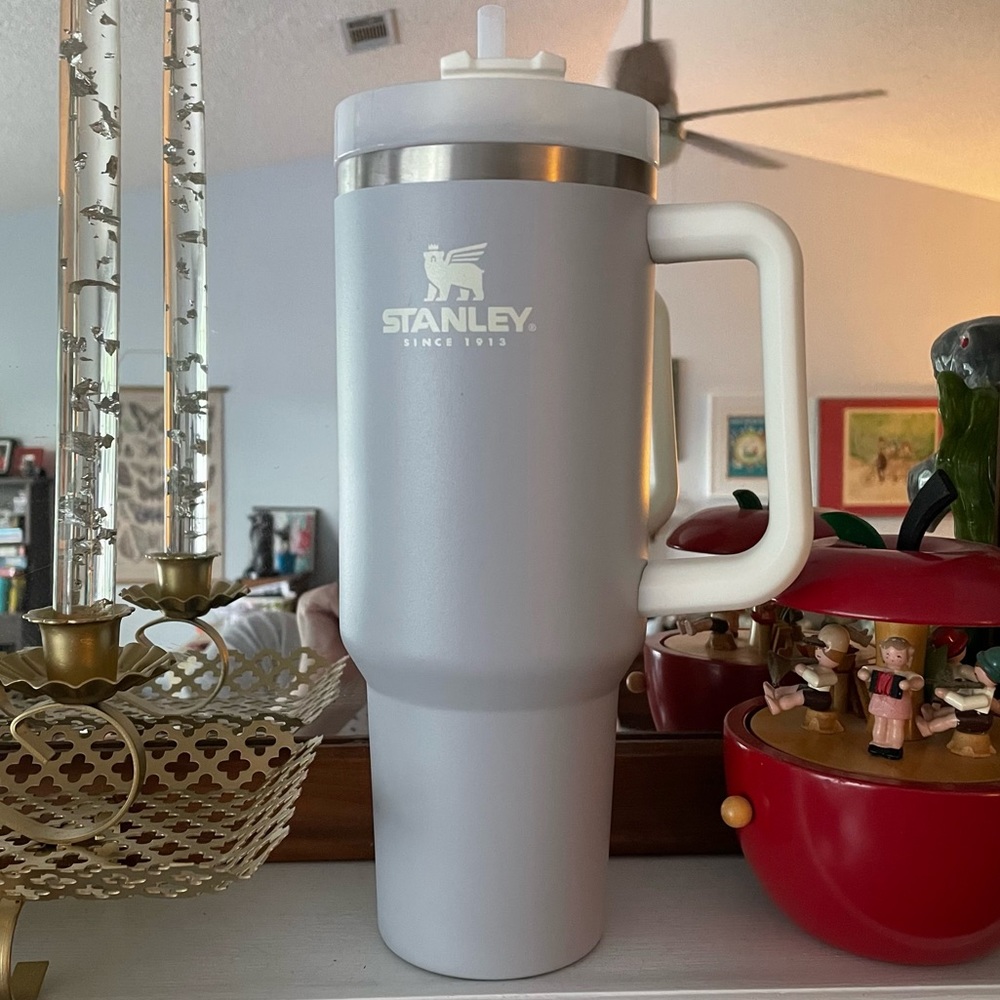 Stanley Adventure Quencher Travel Tumbler 40 OZ
